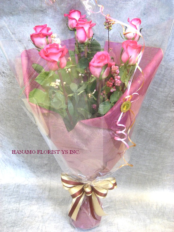 ROSE012 7 Pink Ecuadorian Premium Long Stem Roses Handtied